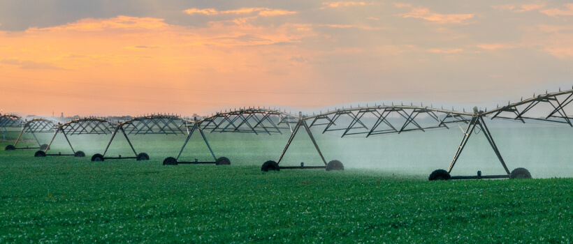 Revolutionizing Farming with Automated and Smart Irrigation Systems.